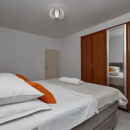 Apartament Antonela *