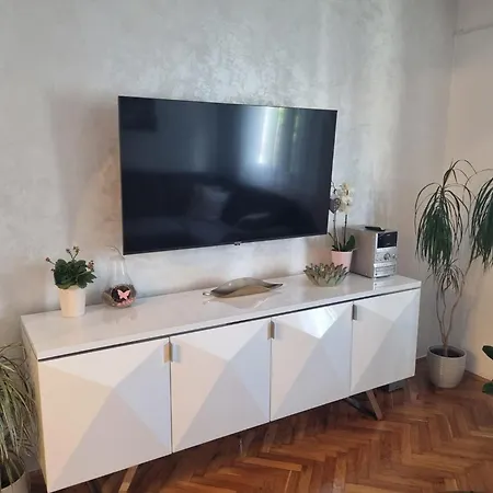 Antonela Apartman
